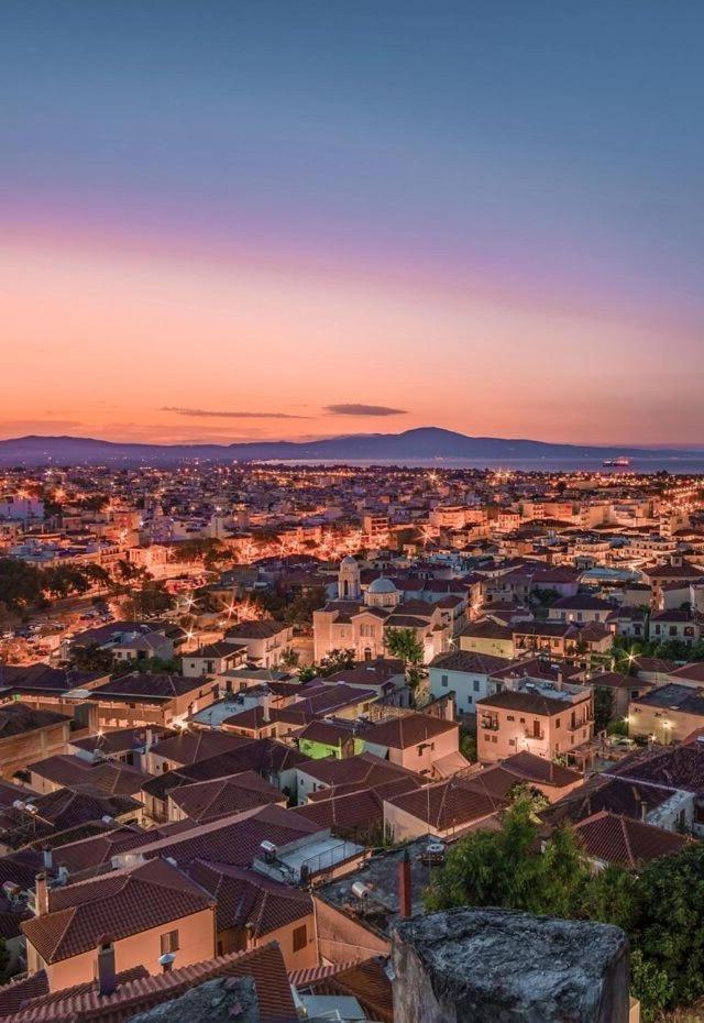Citysea Fusion, Elegant Gem Minutes From The Beach Kalamata Exterior foto